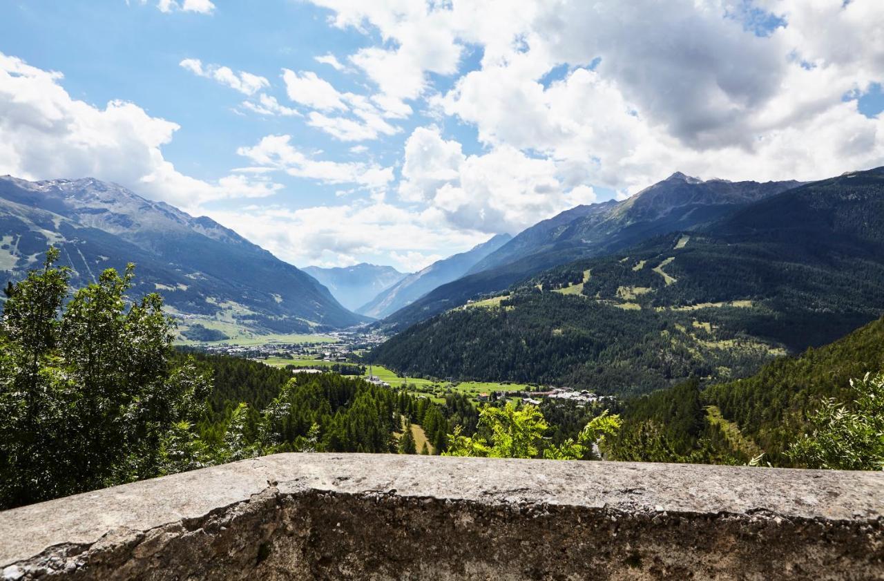 Qc Terme Hotel Bagni Vecchi Bormio Exterior photo